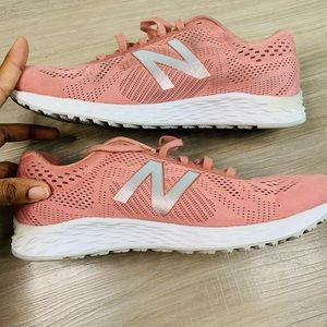 New Balance Womens Arishi WARISCD1 Fresh Foam Pink